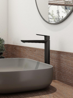 Смеситель д/умывальника S41.15.06 высокий черн.